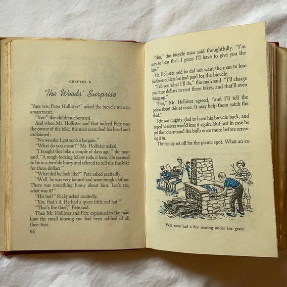 Set of 5 “Happy Hollister” books - Picture 6 of 7